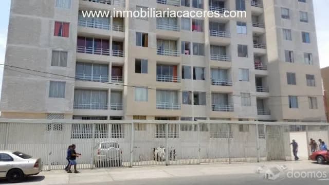 Vendo dpto en Chorrillos limite con Surco, 80m2, 3dorms, 3er piso, $75,000 — foto 2
