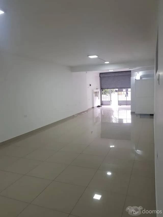 ALQUILO EXCELENTE LOCAL COMERCIAL SANTA ANITA — foto 3