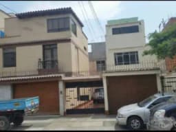 Mi dueño me vende