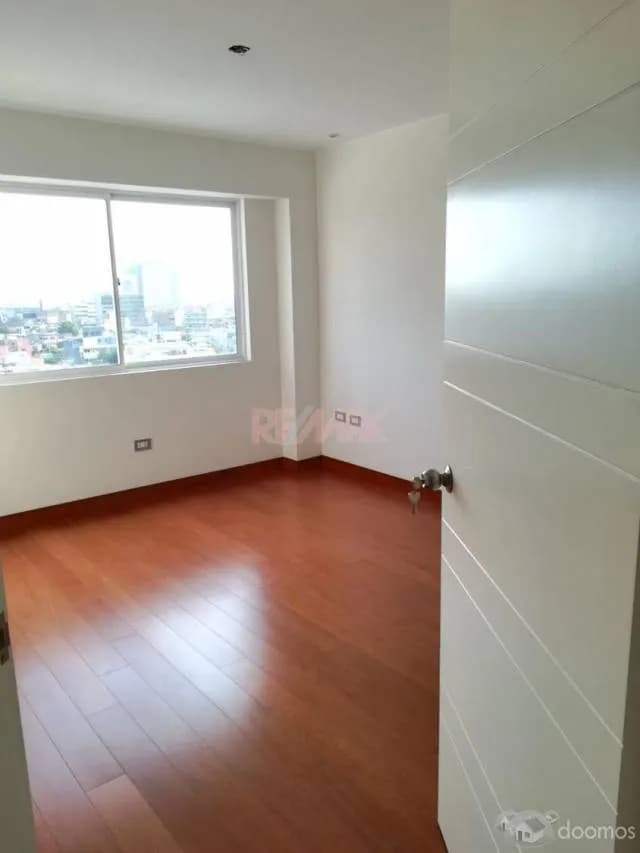 VENTA DE LINDO DEPARTAMENTO DUPLEX SAN ISIDRO — foto 14