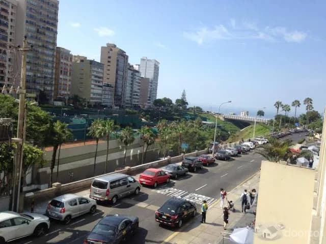 MIRAFLORES LINDO DPTO  3 DORMITORIOS LIMINOSO — foto 3