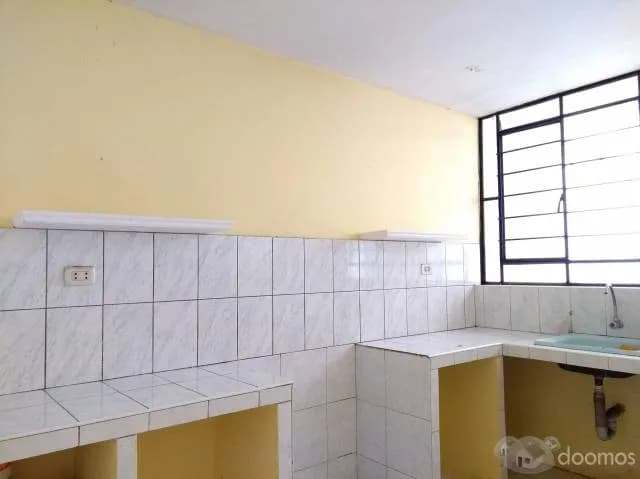 ALQUILO DEPARTAMENTO PRIMER PISO CON COCHERA EN VENTANILLA — foto 5
