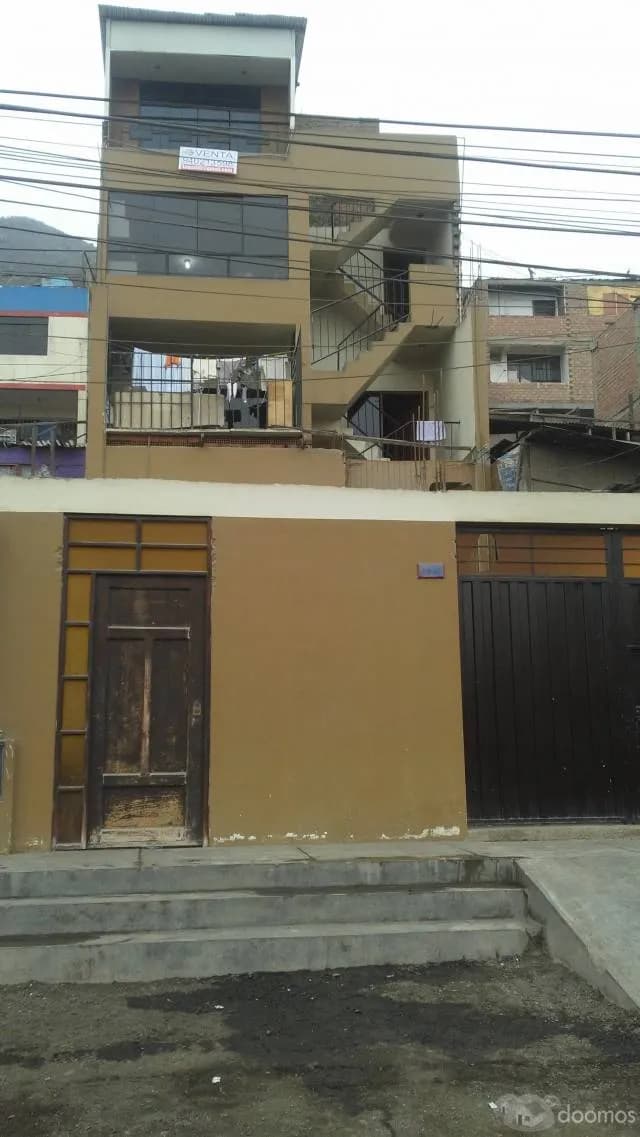 Remato casa collique segunda zona — foto 1