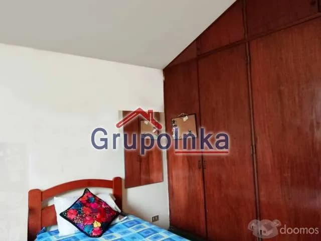 HERMOSA CASA EN VENTA EN EXCELENTE ZONA DE LA MOLINA — foto 2