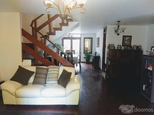 VENDO LINDA CASA EN SURCO — foto 3