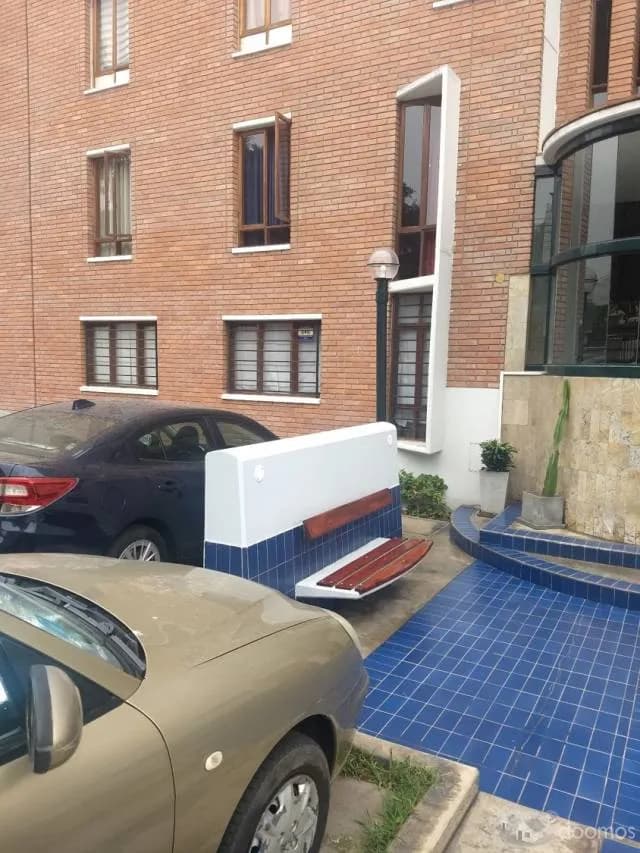 DEPARTAMENTO PRIMER PISO - CHACARILLA — foto 1