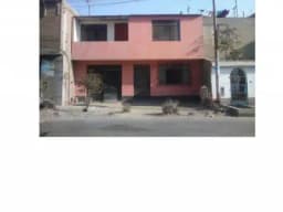 VENTA DE CASA DE DOS PISOS