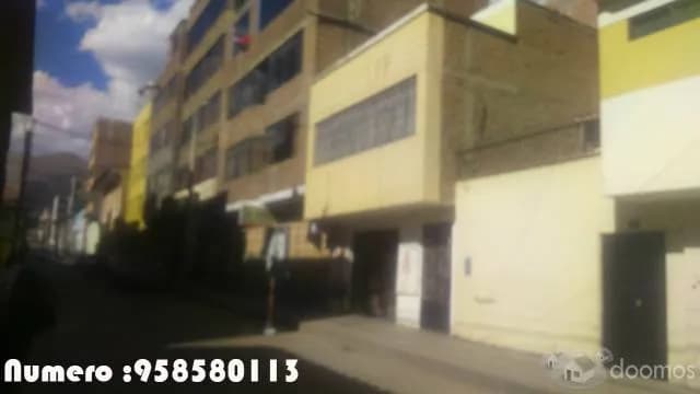Vendo Casa Pleno Centro De Huancayo -Negociable!!! — foto 5