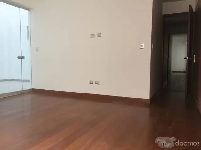 DEPARTAMENTO FRENTE A PARQUE EN SURCO — foto 4