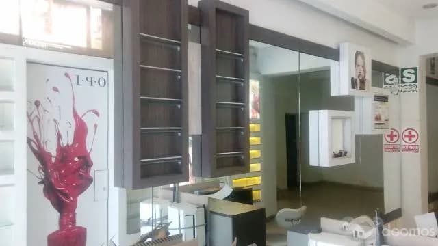 ALQUILO TIENDA COMERCIAL EN MIRAFLORES — foto 4