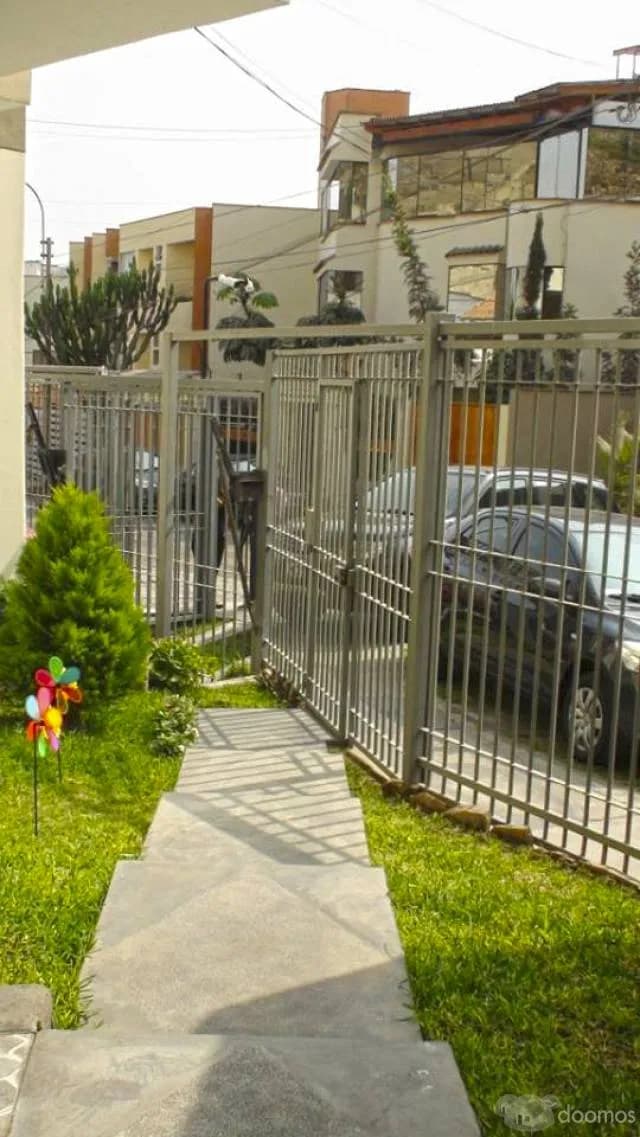 VENDO DEPARTAMENTO EN URB. LAS LOMAS DE LA MOLINA — foto 2