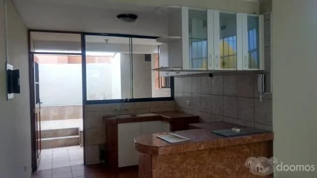 ALQUILO -  EXCELENTE OPORTUNIDAD - BARRIO MEDICO  - SURQUILLO — foto 11