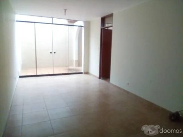 Vendo Linda Casita Remodelada La Molina AC:165 m2 — foto 1