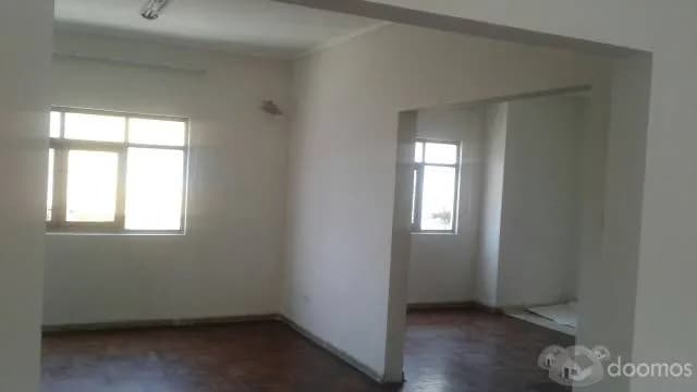 Alquilo Amplia Casa en Pueblo Libre para oficinas — foto 4