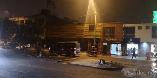 ALQUILER DE LOCAL COMERCIAL — foto 3