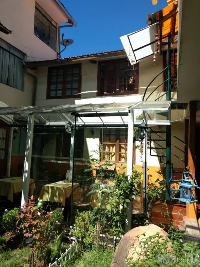 CASA EN CALLE SAN AGUSTIN DE 2303M3 — foto 7