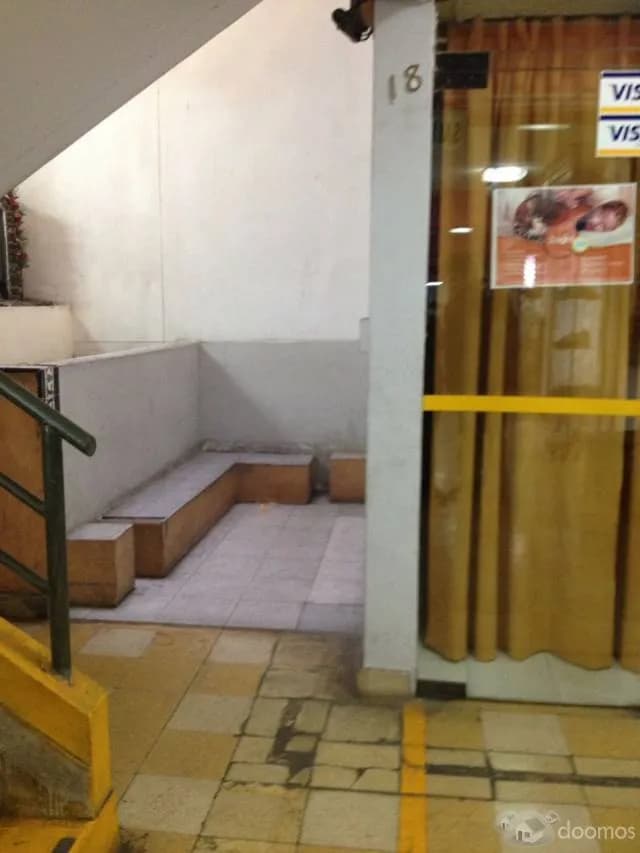 Venta de tienda en Centro comercial — foto 3