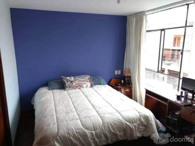 VENDO CASA DE 2 PISOS URB. SAN JOAQUIN - BELLAVISTA — foto 2