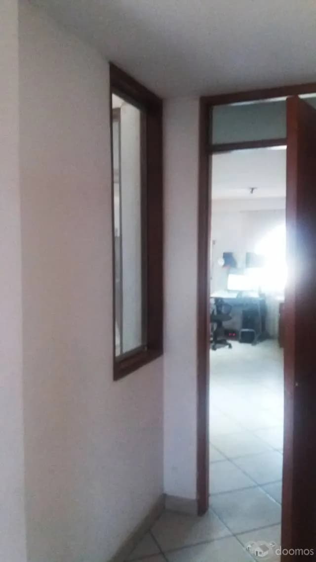 VENDO AMPLIO DEPARTAMENTO EN PROLONGACION BENAVIDES - SURCO — foto 8