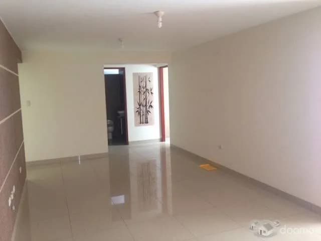 GRAN OPORTUNIDAD DE DEPARTAMENTO EN CHICLAYO — foto 4
