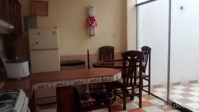 Alquiler de cuartos solo para universitarias — foto 3
