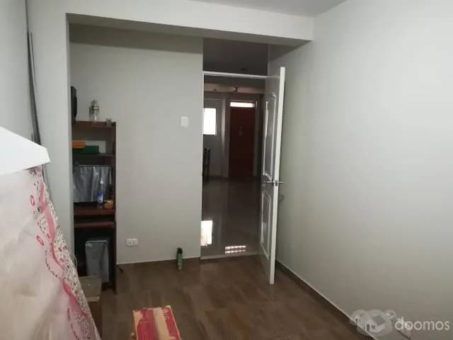ALQUILO HABITACION SOLO CHICAS — foto 1