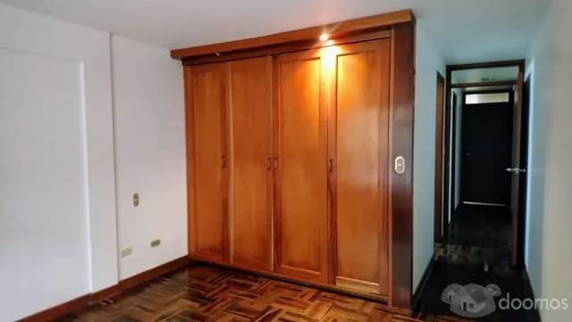 Venta de Departamento Amplio en Santiago de  Surco — foto 7