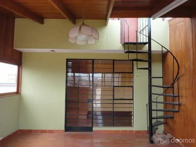 AMPLIO DEPARTAMENTO EN SANTIAGO DE SURCO (LIMITE CON BARRANCO) — foto 2