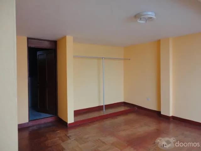 AMPLIO DEPARTAMENTO EN SANTIAGO DE SURCO (LIMITE CON BARRANCO) — foto 6