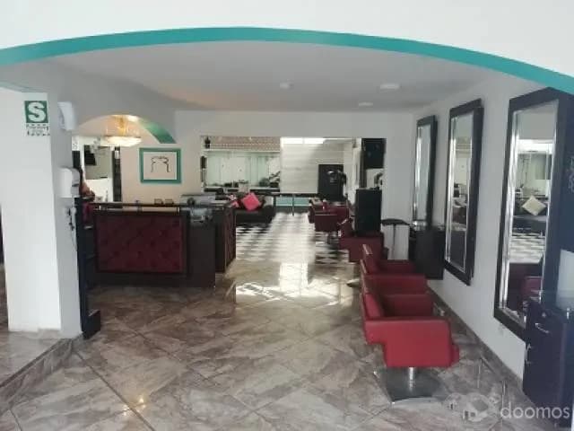 AMPLIA CASA  360 mt2 — foto 2