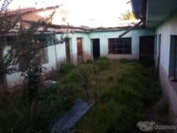 VENDO CASA COMO TERRENO ZONA COMERCIAL WANCHAQ