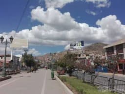 VENDO CASA CERCA A LA ALAMEDA PACHACUTEQ