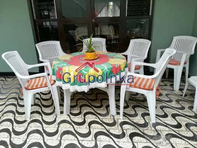 LINDA CASA FRENTE A PARQUE EN SAN MIGUEL — foto 5