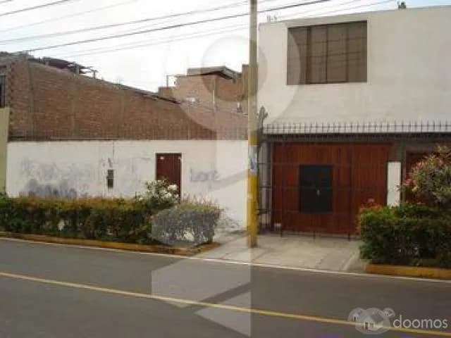 Ocasión Vendo Terreno de 1,000m2 con casa de 280m2 a $820,000 USD — foto 1