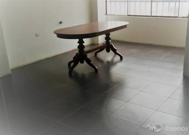 ALQUILER DE MINIDEPARTAMENTO Y HABITACIONES EN LEONARDO ORTIZ — foto 1