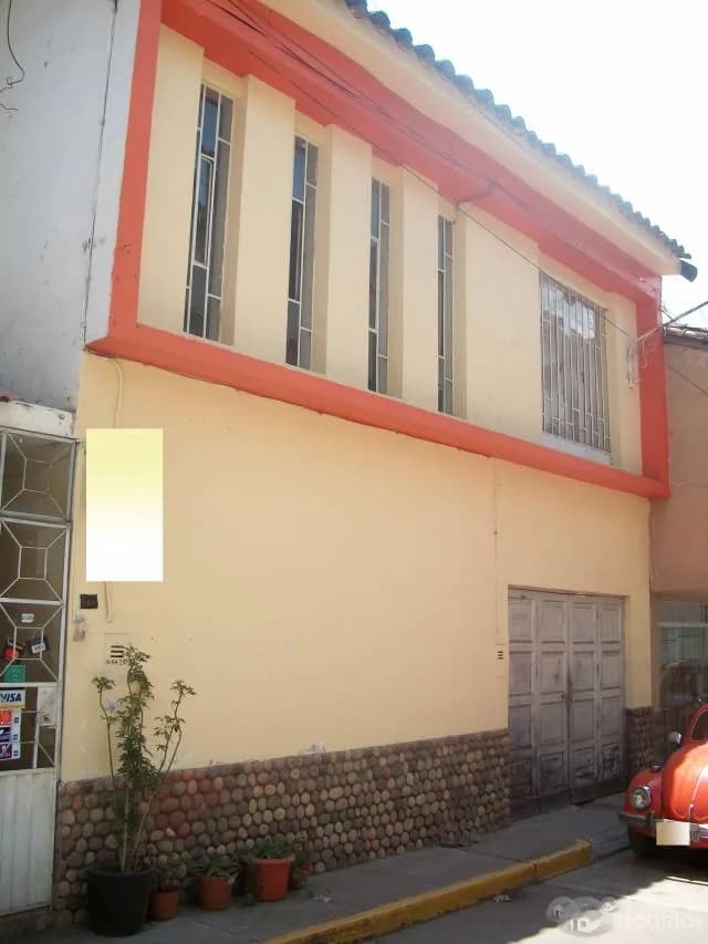CASA CON 9 HABITACIONES 9 BAÑOS EN EL CENTRO HISTORICO DE CUSCO — foto 1