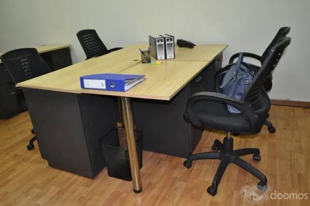 ALQUILER DE OFICINA SEMI AMUEBLADA — foto 3