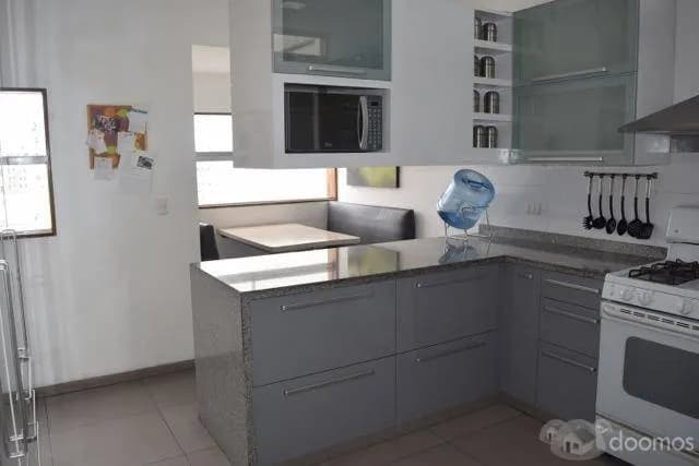 VENTA DE UN HERMOSO TRIPLEX - MIRAFLORES — foto 5