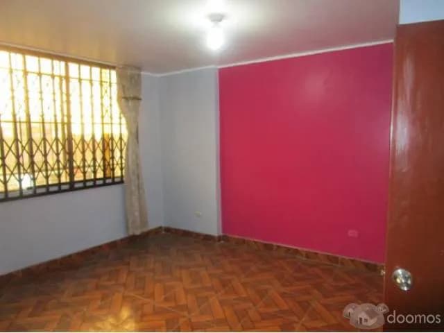 Alquilo local en Avenida en Comas — foto 1