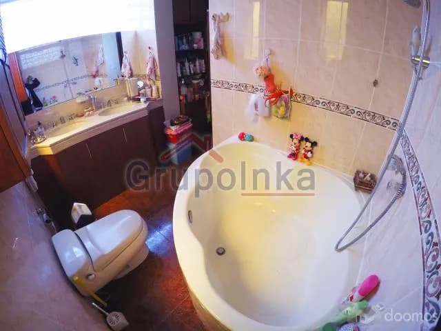 CASA CON AMPLIO JARDÍN SOL DE LA MOLINA SEIS DORMITORIOS CINCO COCHERAS — foto 8
