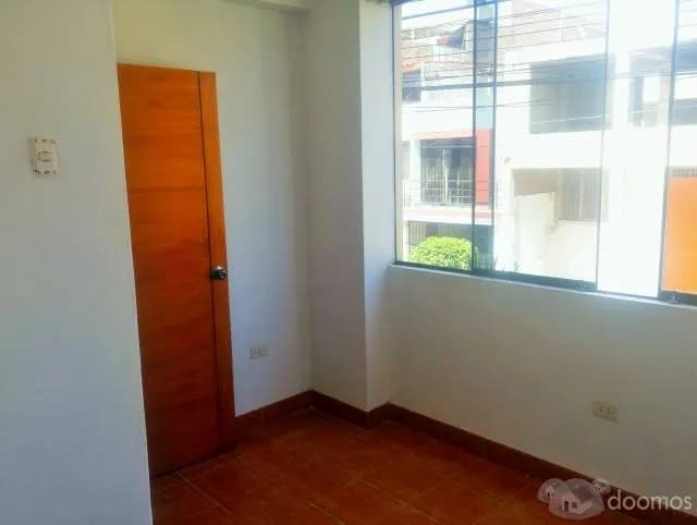ALQUILER DEPARTAMENTO AMPLIO (Muy Céntrico) — foto 3