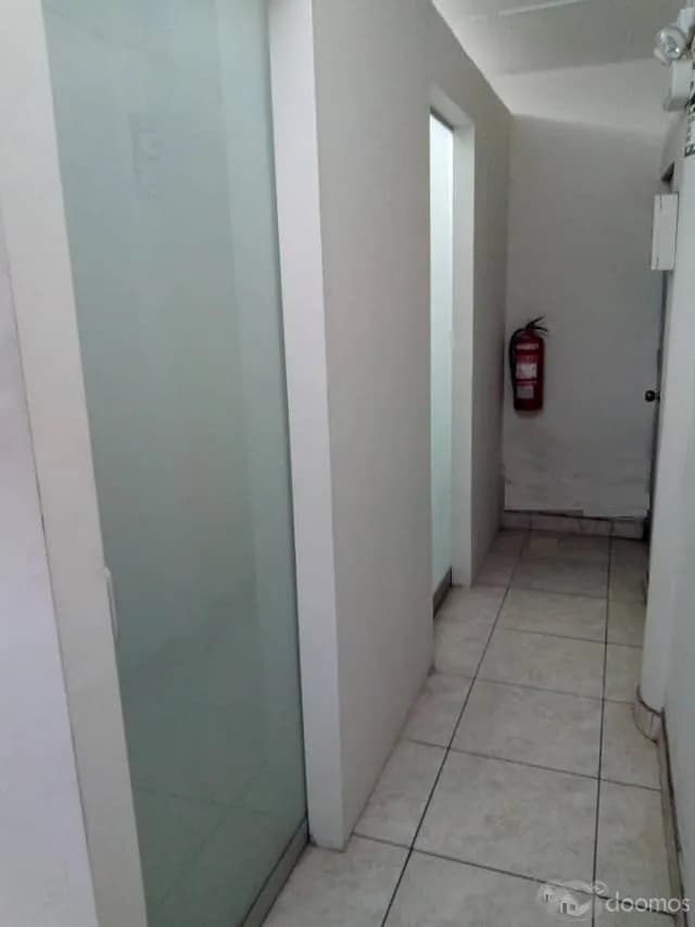 Alquilo Consultorios u Oficinas — foto 3