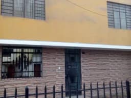 OCASION VENTA DE CASA EN LOS OLIVOS POR VIAJE
