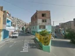 Venta de Casa en el Agustino a 3 cuadras de la Av. Rivaguero