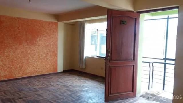 DEPARTAMENTO EN VENTA en av. huayruropata — foto 4
