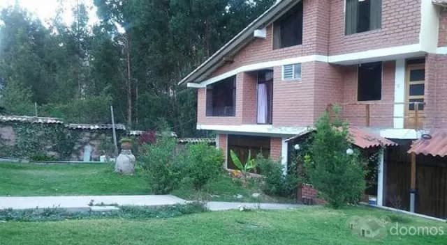 CASA EN VENTA URUBAMBA — foto 1