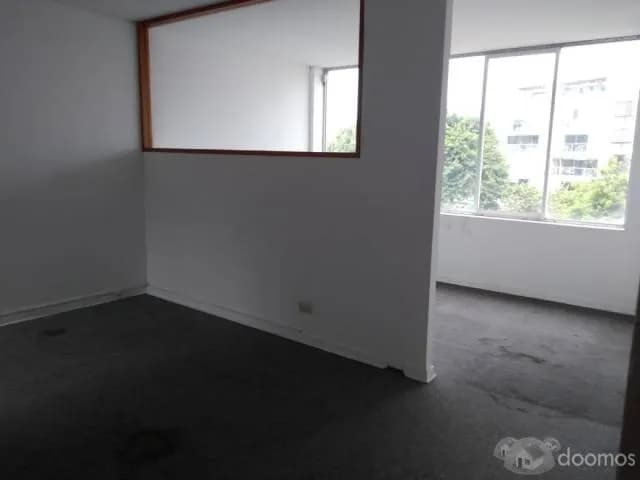 Alquiler de oficina — foto 1