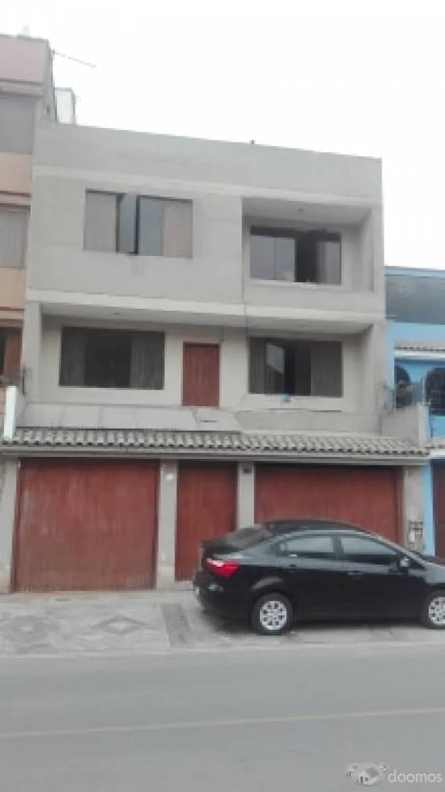 Venta de casa de 3 pisos 160 m2 Ate Vitarte — foto 4