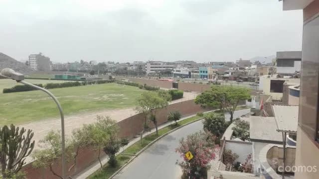 Venta de casa de 3 pisos 160 m2 Ate Vitarte — foto 5