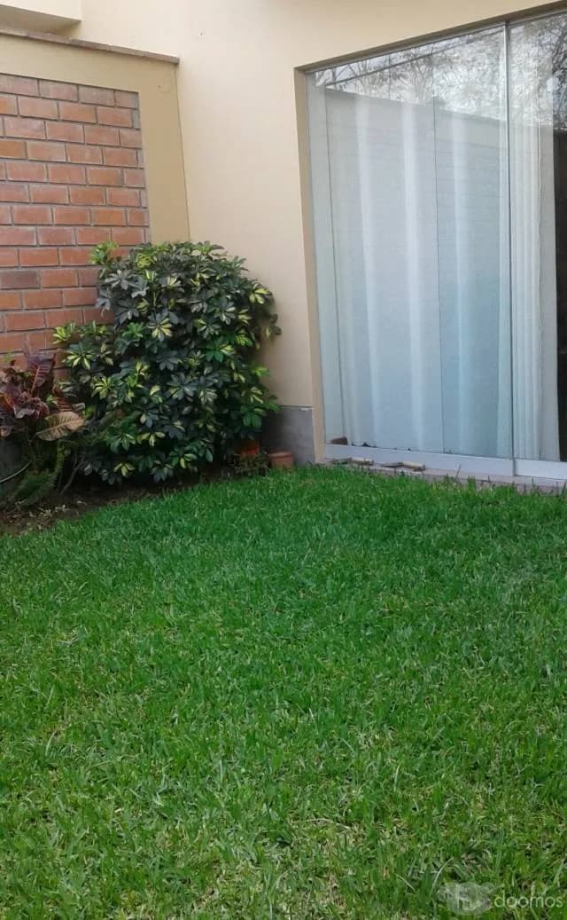 Departamento con jardín — foto 3